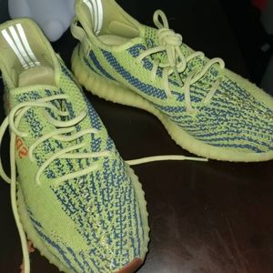 Yeezy Boost 350V2 "Semi Frozen"